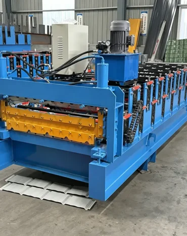 Double layer roll forming machine