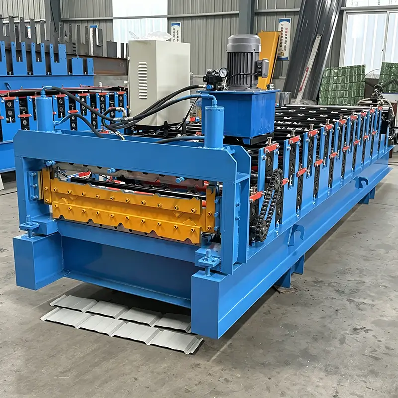 Double layer roll forming machine