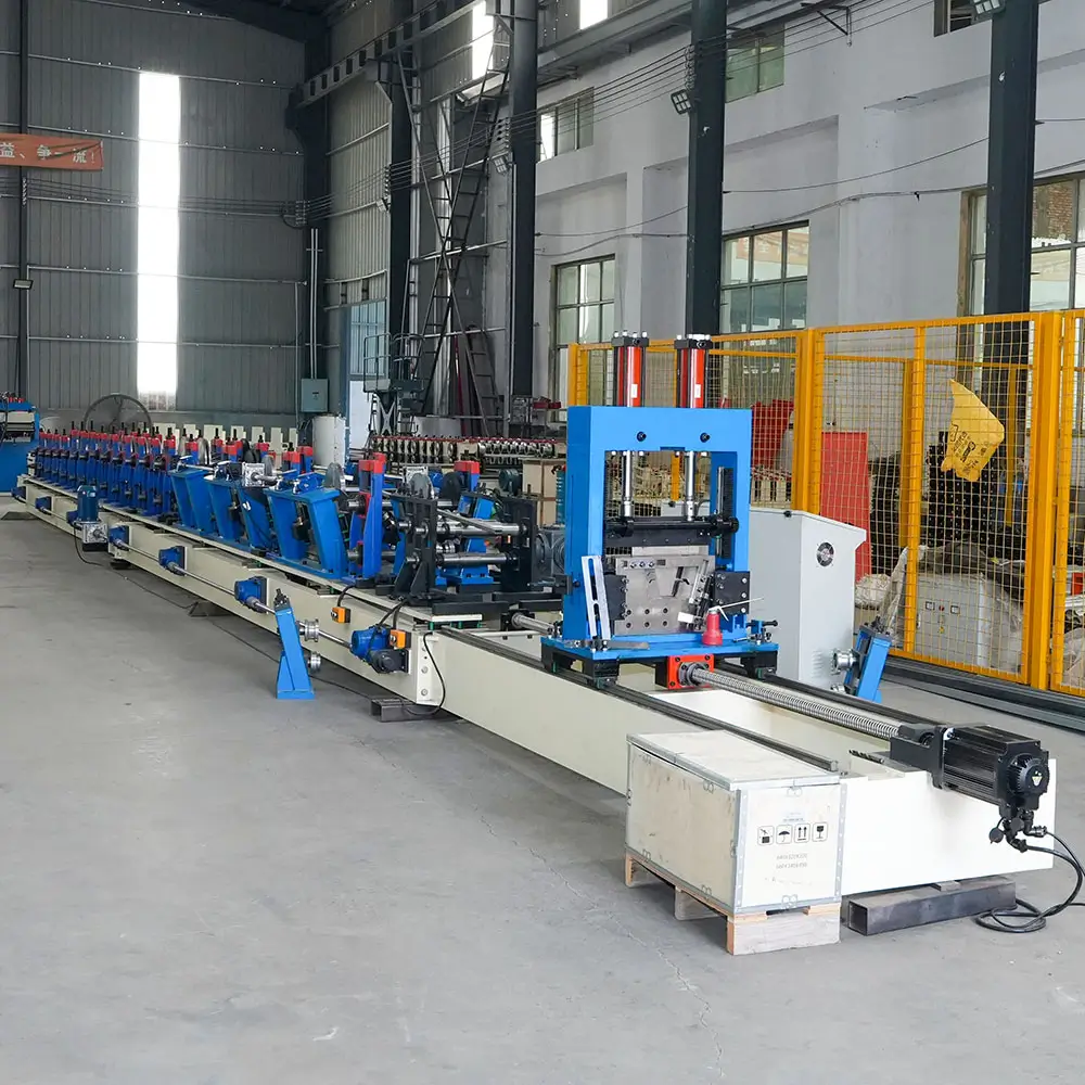 Full automatic hat section machine