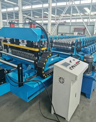 Roof sheet roll forming machine